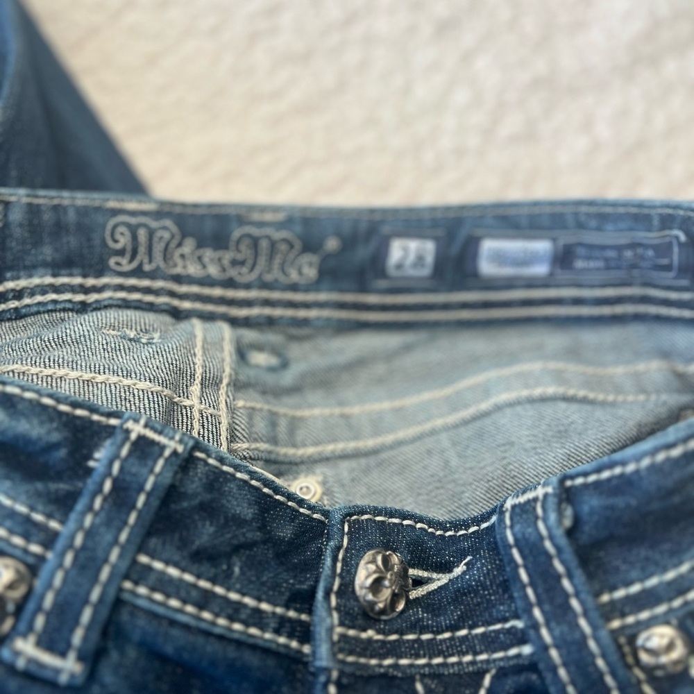 Miss Me Blue Skinny Jeans with Contrast Stitching NWOT Size 28 Women's Skinny - Picture 9 of 13